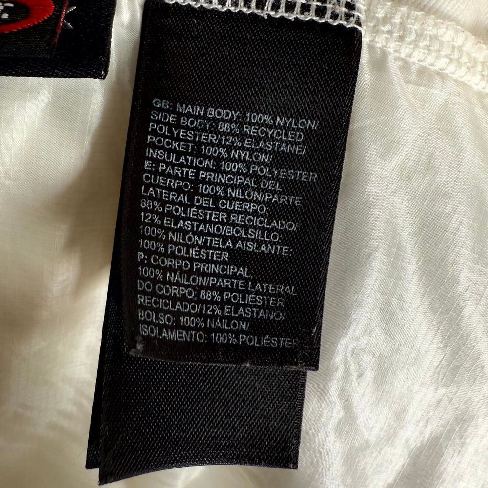 The North Face Women's Light Cream/White Ski Jacket - Picture 13 of 15